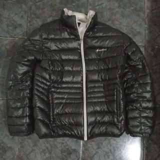 Campera puffer negra
