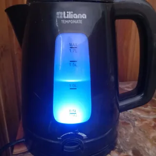 Vendo pava eléctrica marca Liliana