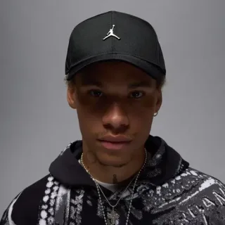 Gorra jordan chapita