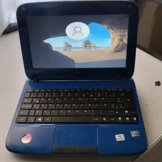 Netbook g4 sin cargador andando