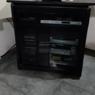 Equipo musica funciona solo radio + mesa +dvd Philips
