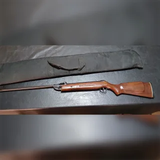 RIFLE AIRE COMPRIMIDO 5,5 CON FUNDA DE TRANSPORTE